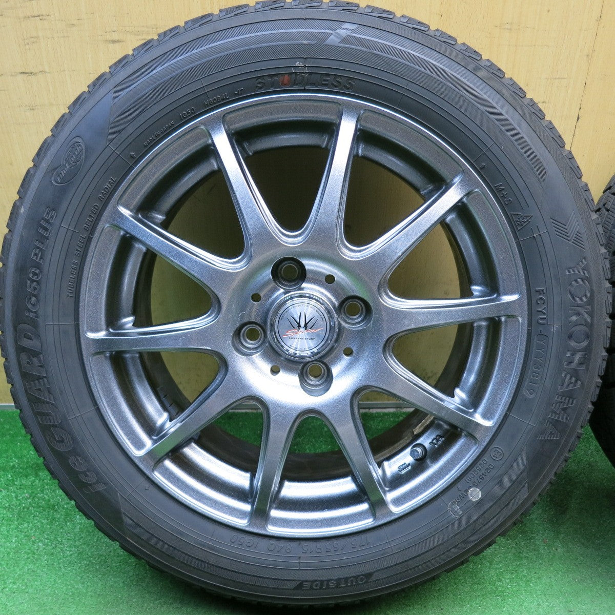 バリ溝!8.5分◎LOXARNY SPORT BADX 175/65R15 スタッドレス ヨコハマ アイスガード iG50 プラス ロクサーニ スポーツ 15インチ PCD100/4H◎6101010HAス