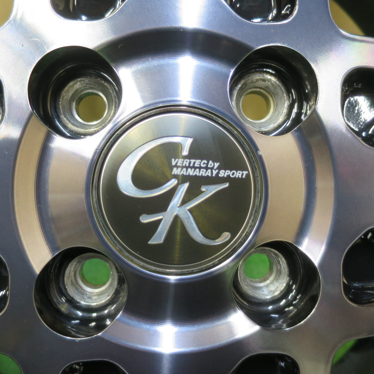 バリ溝!22年!キレイ!9分★スタッドレス 165/60R15 ブリヂストン ブリザック VRX2 VERTEC MANARAY SPORT ヴァーテック ハスラー ソリオ 等 PCD100/4H★5071202イス