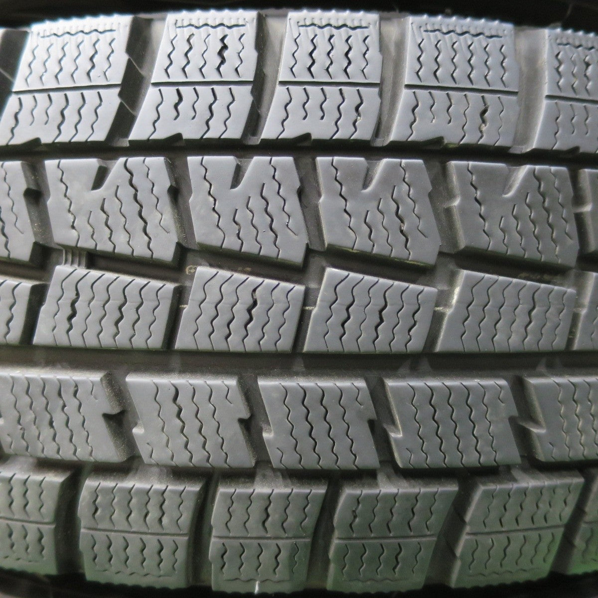 バリ溝!9分★スタッドレス 175/70R14 ダンロップ ウインターマックス WM01 SIBILLA NEXT ST-V シビラ 14インチ PCD100/4H★5020307イス