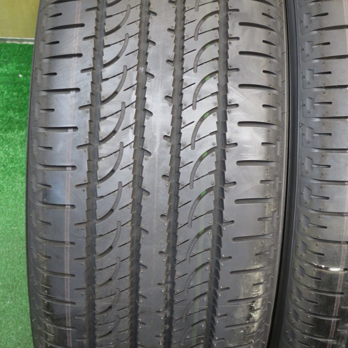 新車外し!22年★三菱 デリカ D:5 純正 225/55R18 ヨコハマ ジオランダー SUV G055 G055E 18インチ D5 PCD114.3/5H★5043002KKノ