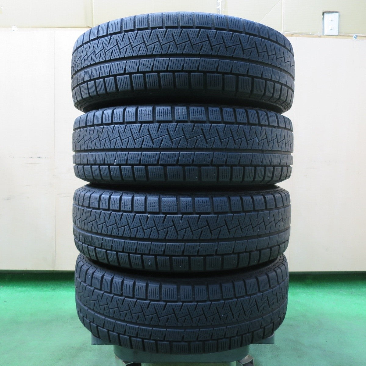 キレイ!21年★スタッドレス 175/65R15 ピレリ アイスアシンメトリコ プラス 阿部商会 15インチ PCD100/4H★4113014イス