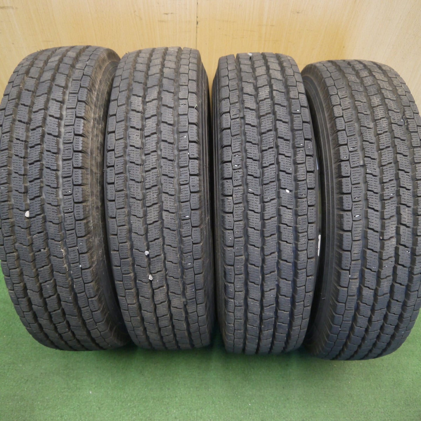 バリ溝!24年!キレイ!9.5分以上◎スタッドレス 145/80R12 86/84N ヨコハマ アイスガード iG91 ZACK JP-209 MONZA ザック モンツァ 12インチ PCD100/4H◎6090110Hス