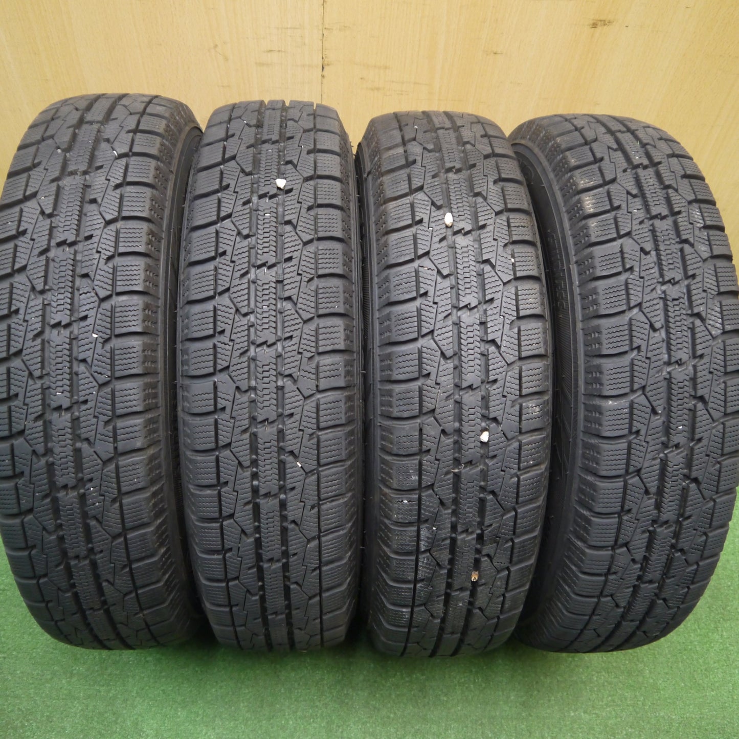 バリ溝!23年!9分★スタッドレス 145/80R13 トーヨー オブザーブ ガリット GIZ ELANZA 社外 アルミ 13インチ PCD100/4H★5121910Hス