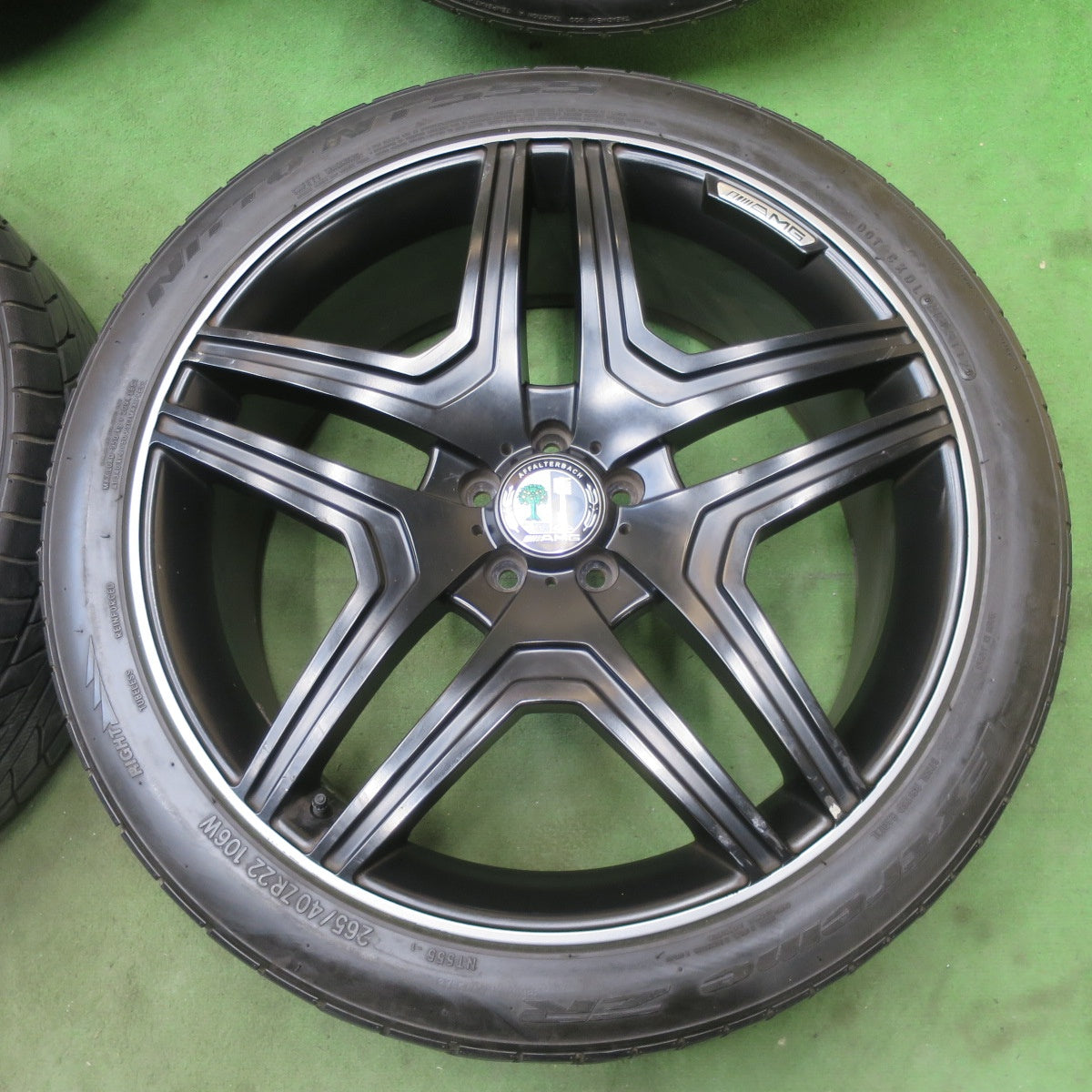 4本価格★ベンツ AMG タイプ 265/40R22 ニットー NT555 Extreme ZR 22インチ PCD112/5H★6013001ナノ