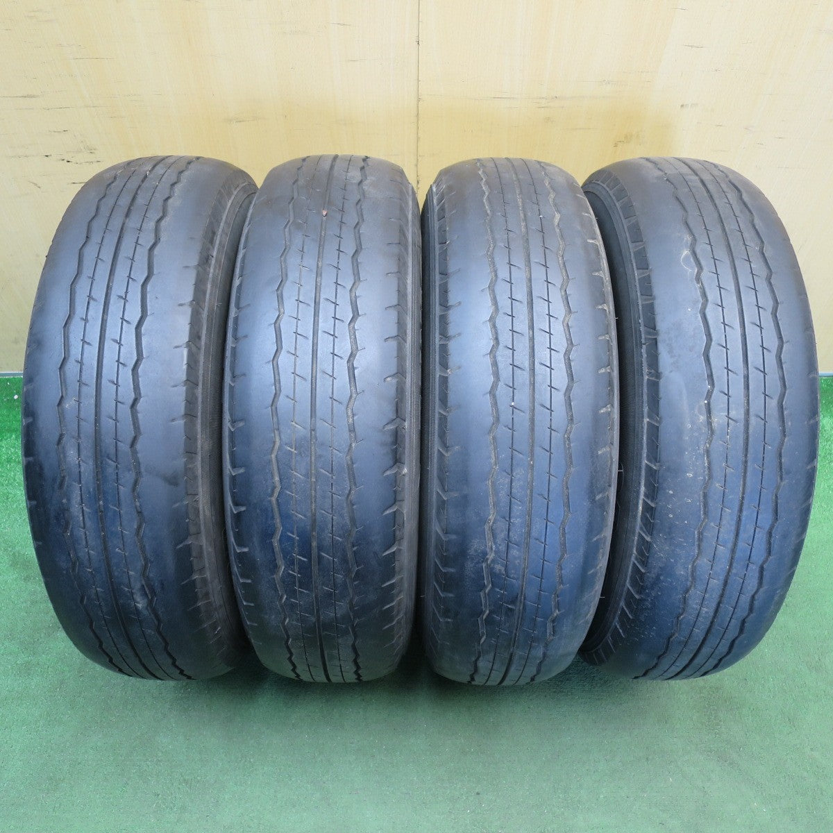 4本価格★三菱 デリカ スターワゴン 純正 スチール 195/80R15 107/105L ダンロップ SP175N 15インチ PCD139.7/6H★6052601NJノ