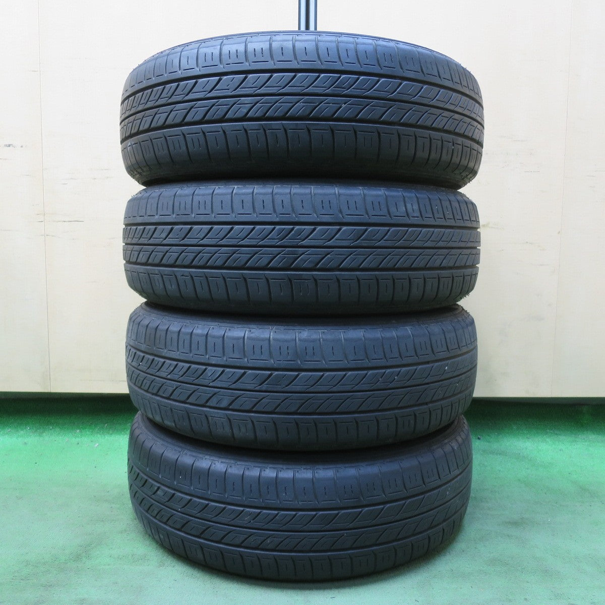 4本価格★トヨタ アクア 純正 スチール 175/65R15 ダンロップ エナセーブ EC300 15インチ PCD100/4H★5052206イノ
