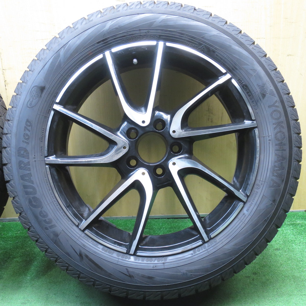 バリ溝!23年!9.5分★ベンツ 等 EUROFORSCH H844 215/60R18 スタッドレス ヨコハマ アイスガード iG70 18インチ ユーロフォルシュ PCD112/5H★5072104NJス
