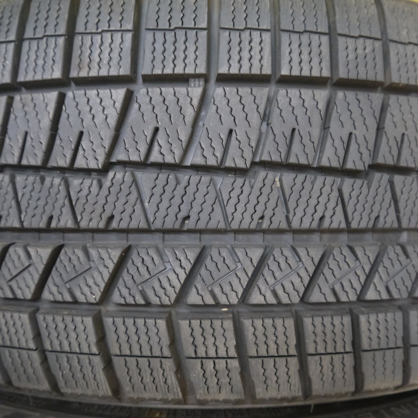 バリ溝!21年!9.5分★スタッドレス 215/45R17 ダンロップ ウインターマックス 03 タイヤ 17インチ プリウス BRZ 86 アテンザ 等★5053009Hスタ