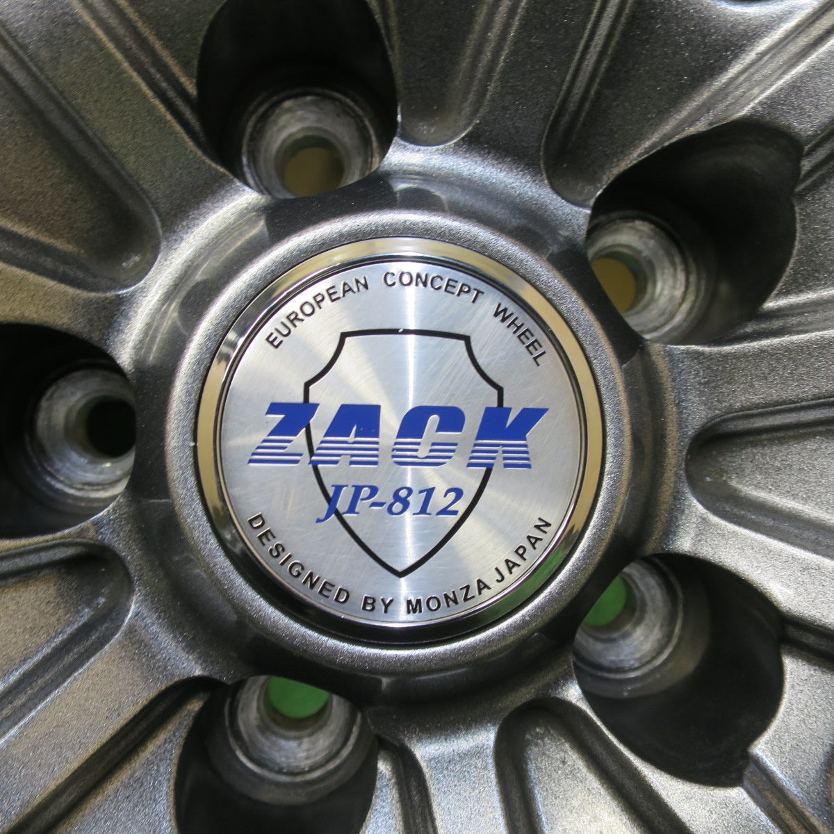 キレイ★スタッドレス 205/55R16 ミシュラン X-ICE3+ ZACK JP-812 MONZA ザック 16インチ PCD114.3/5H★5082602イス