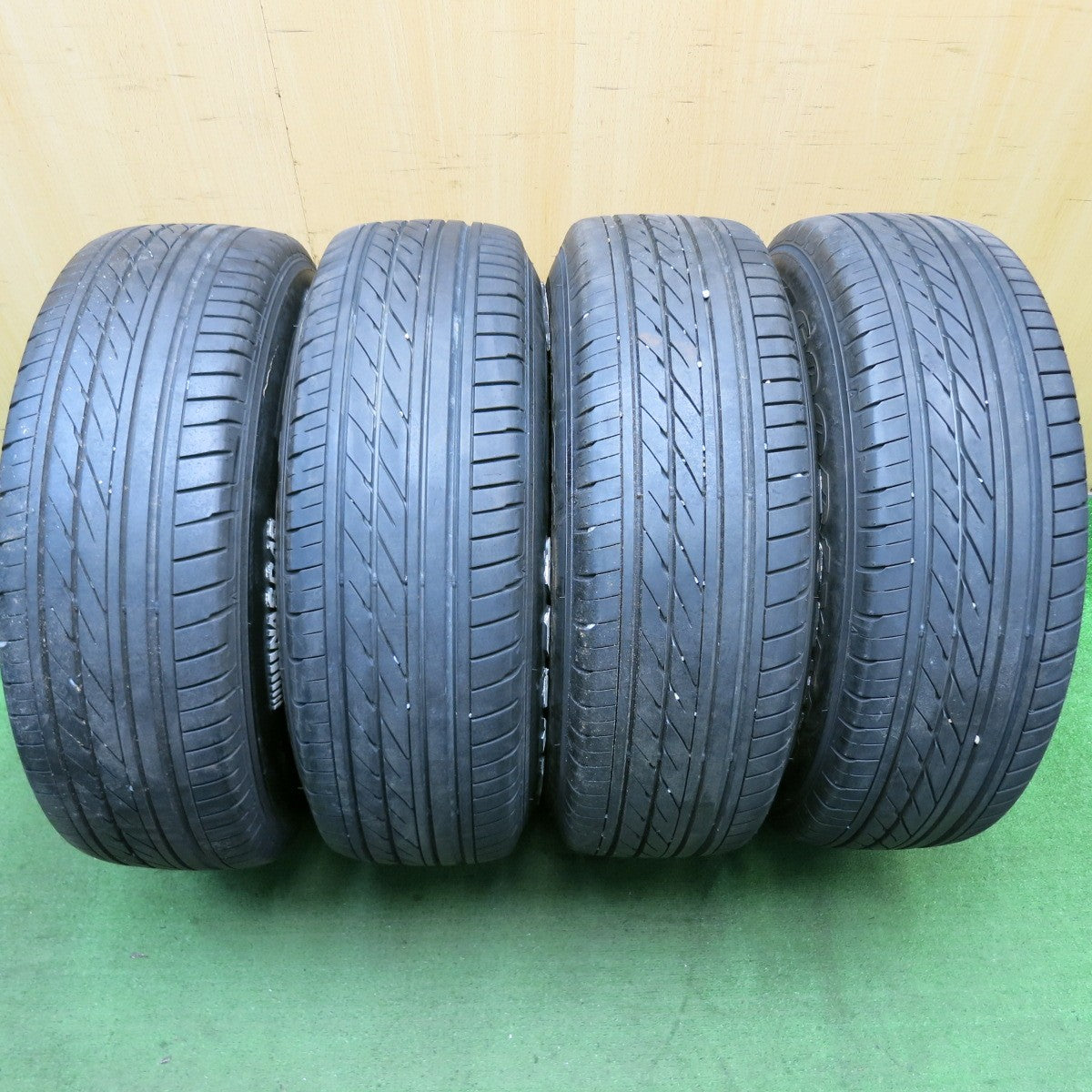 バリ溝!9.5分★ハイエース 等デイトナ ユーロ RS-6 215/65R16C 109/107R グッドイヤー イーグル #1 ナスカー ホワイトレター PCD139.7/6H★5072004HAノ