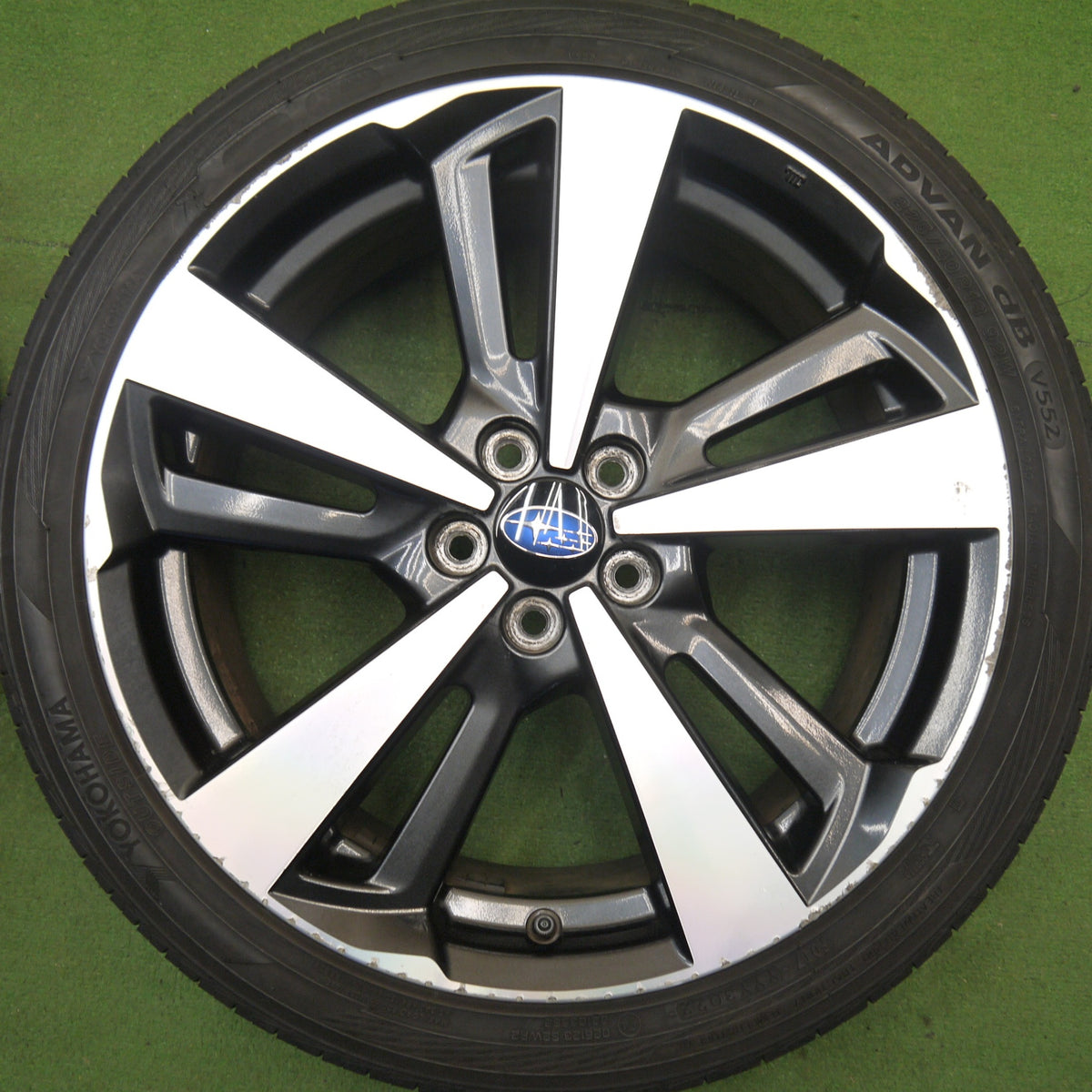 バリ溝!22年!8.5分★スバル インプレッサ スポーツ 純正 225/40R18 ヨコハマ アドバン dB V552 18インチ PCD100/5H★6033110Hノ