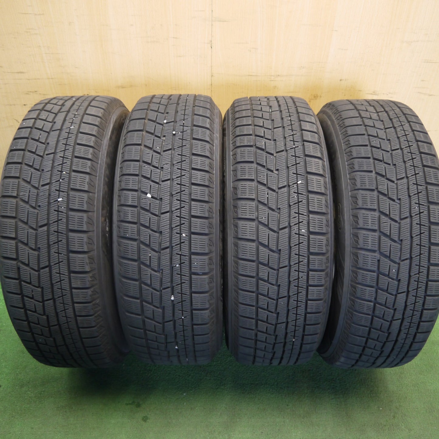 バリ溝!22年!キレイ!9分◎スタッドレス 205/65R16 ヨコハマ アイスガード iG60 ALZE アルゼ 16インチ PCD114.3/5H◎6062401Hス