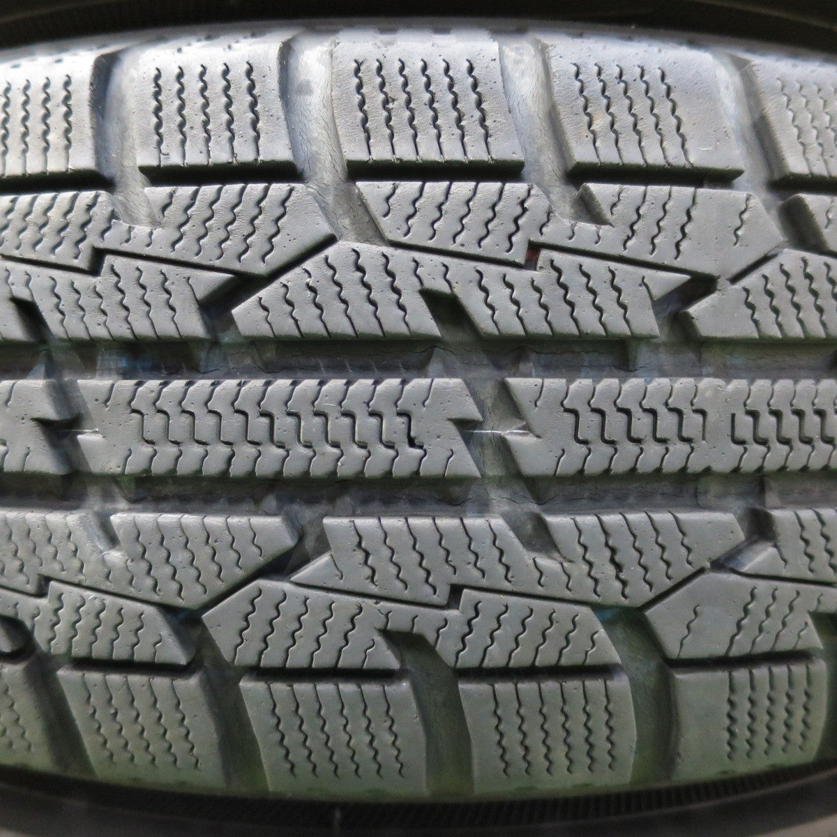 バリ溝!キレイ!9分★スタッドレス 155/80R13 トーヨー オブザーブ ガリット GIZ JOKER ジョーカー PCD100/4H★4113006イス