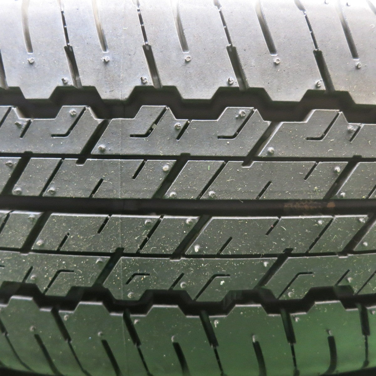 新車外し!24年★スズキ JB74 W ジムニー シエラ 純正 195/80R15 ダンロップ AT20 グラントレック 15インチ PCD139.7/5H★5051801HAノ