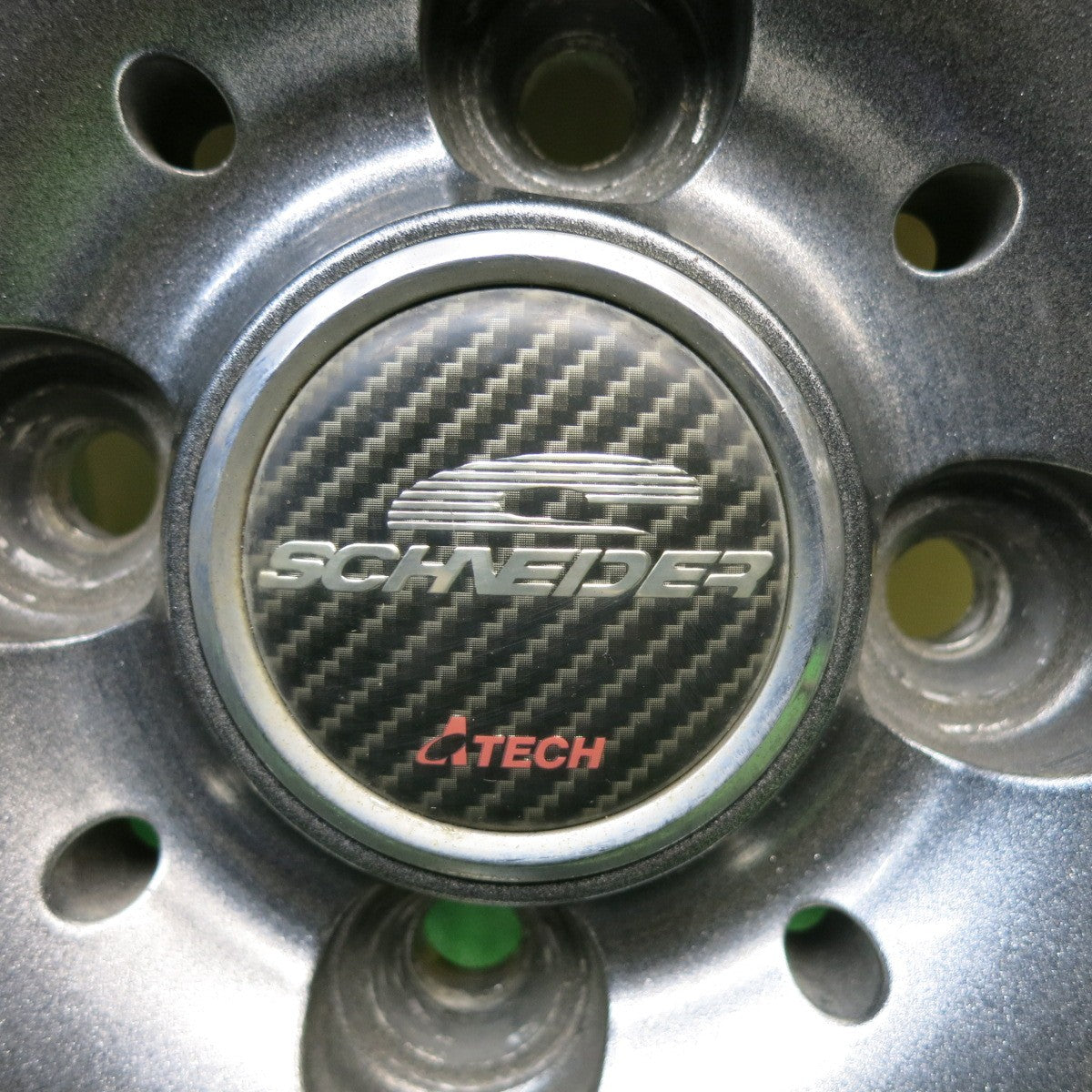 バリ溝!キレイ!9.5分★スタッドレス 185/65R15 ダンロップ ウインターマックス WM01 SCHNEIDER シュナイダー 15インチ PCD100/4H★6012505HAス