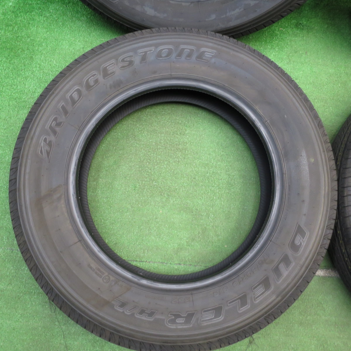 新車外し!25年★ジムニー 175/80R16 ブリヂストン デューラー H/L 852 タイヤ 16インチ★5043001KKノタ