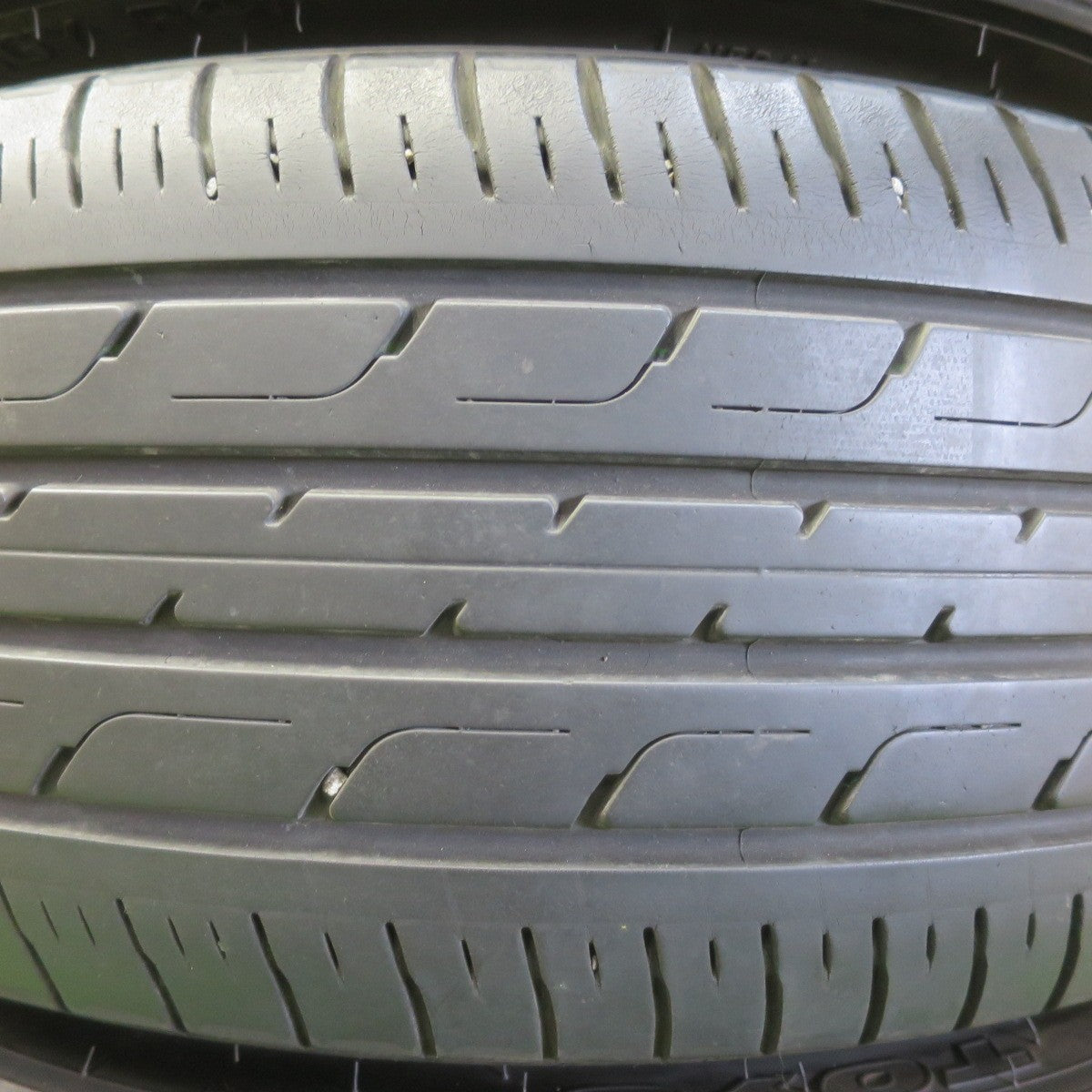 バリ溝!キレイ!9分★トヨタ 50系 プリウス ツーリング ブラックエディション 純正 215/45R17 トーヨー ナノエナジー R41 17インチ PCD100/5H★5052003イノ