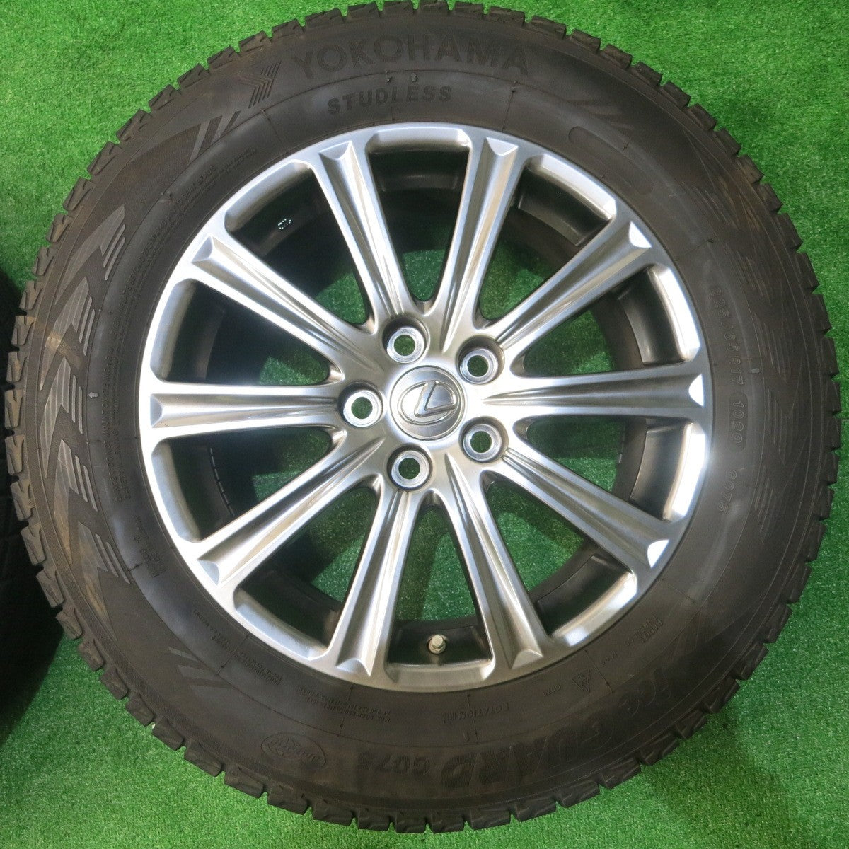 センサー付!キレイ★レクサス NX 純正 225/65R17 スタッドレス ヨコハマ アイスガード G075 17インチ PCD114.3/5H★5051705NJス