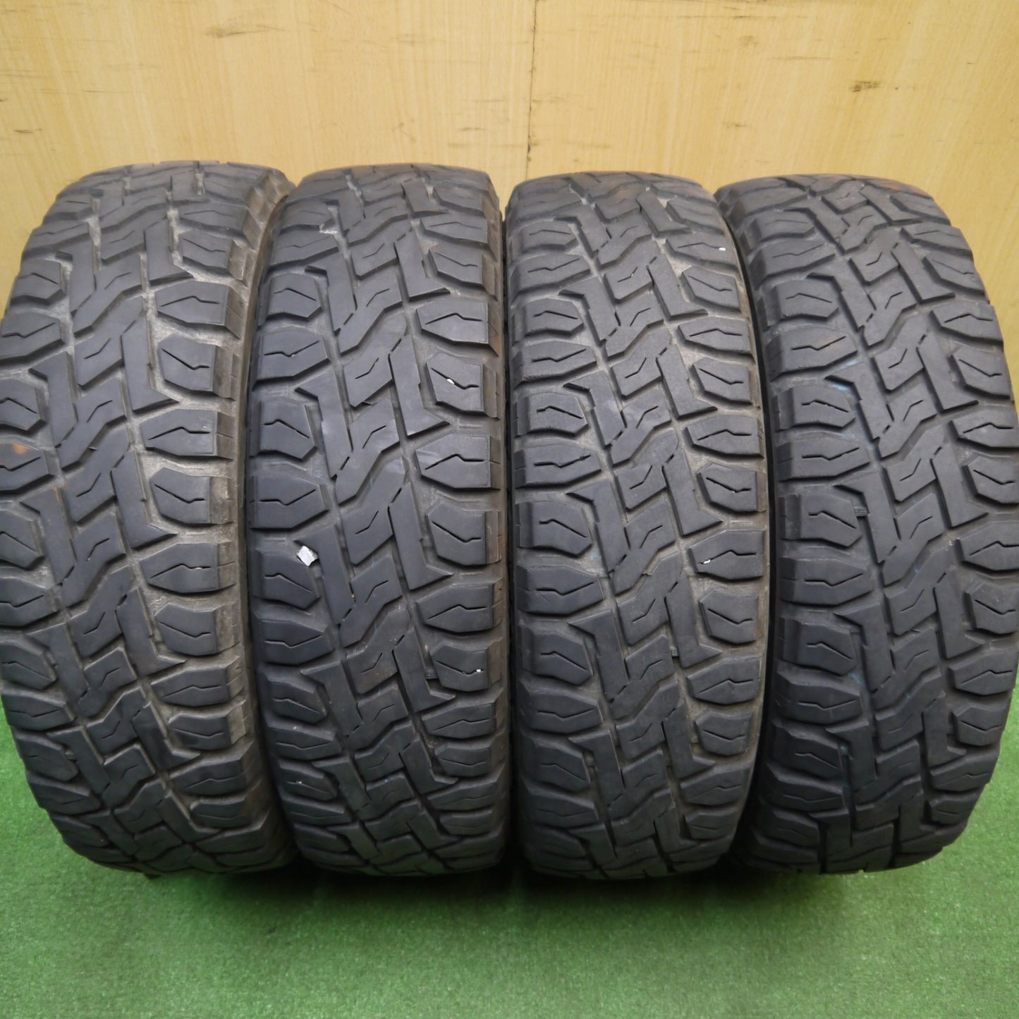 バリ溝!22年!8.5分★トヨタ LA250A ピクシス ジョイ 純正 165/60R15 トーヨー R/T オープン カントリー 15インチ PCD100/4H★5120806Hノ