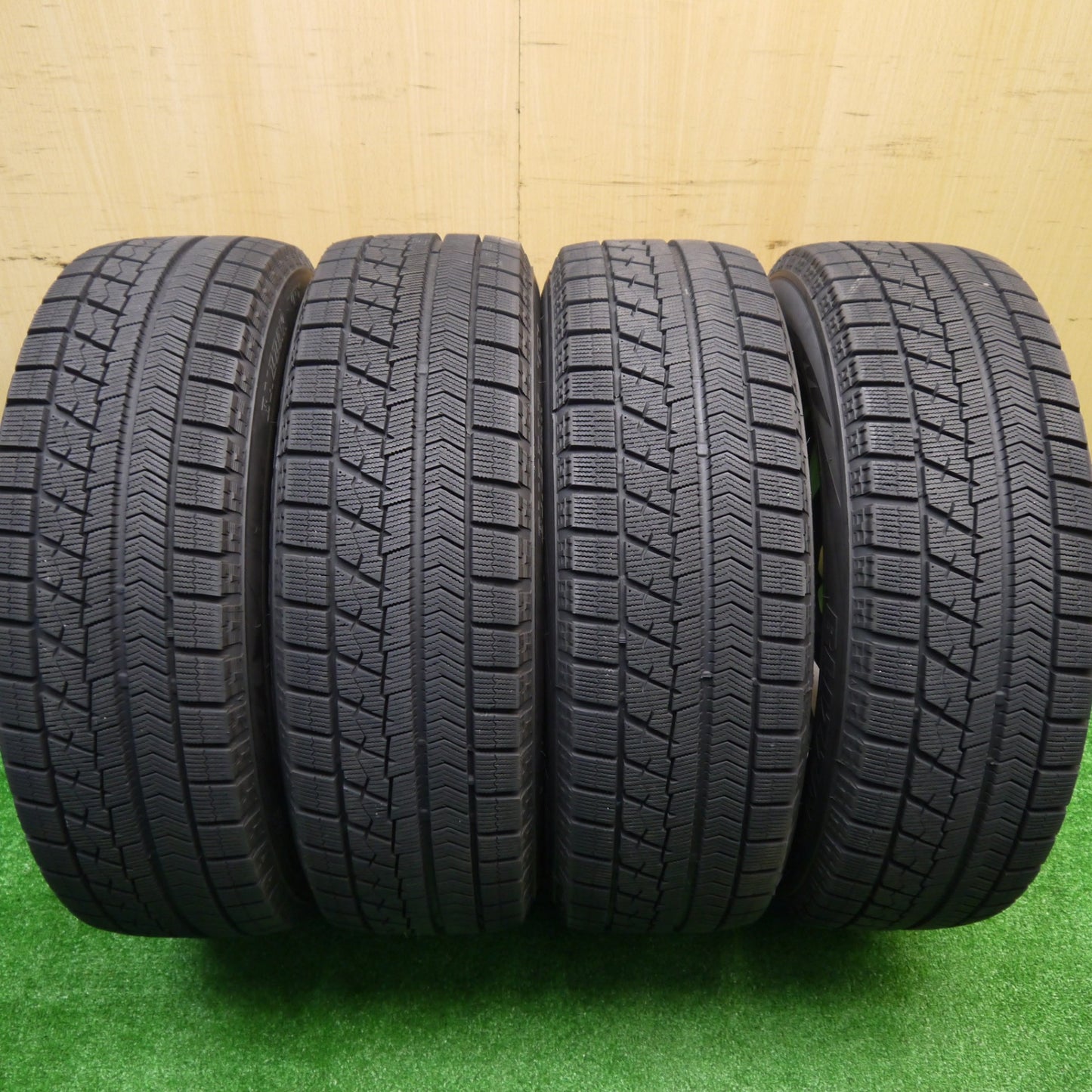 バリ溝!21年!キレイ!9分★スタッドレス 205/65R16 ブリヂストン ブリザック VRX Exceeder エクシーダー 16インチ PCD100/4H★5101505Hス