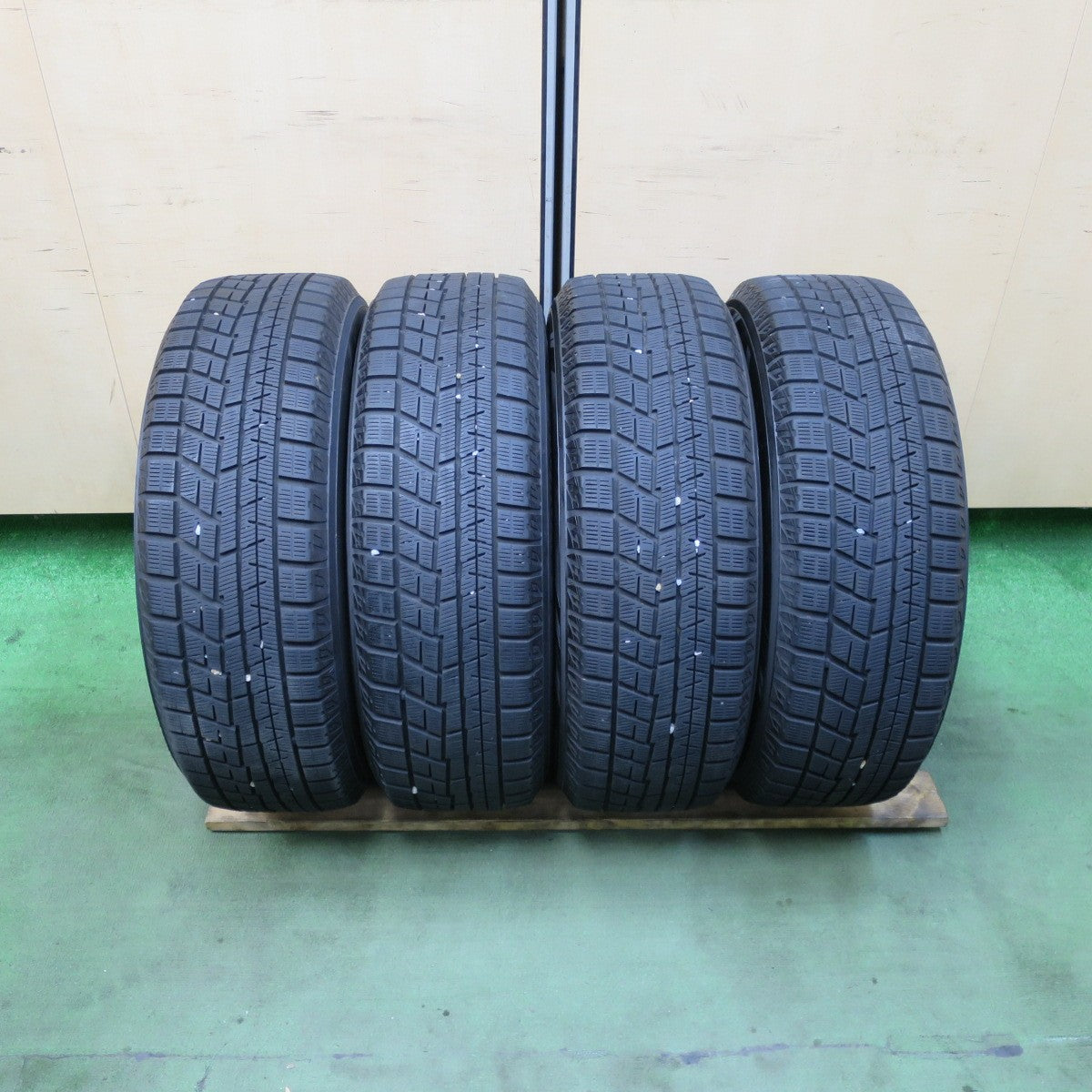 バリ溝!22年!キレイ!9分★スタッドレス 195/65R15 ヨコハマ アイスガード iG60 SPORT KRONE スポルト クローネ 15インチ PCD114.3/5H★5111903TTス