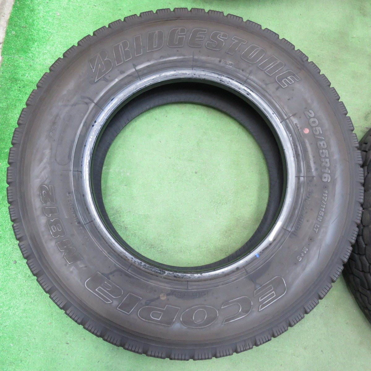 バリ溝!25年!8.5分!6本★トラック タイヤ 205/85R16 117/115N ブリヂストン エコピア M812 ミックス オールシーズン 16インチ★5101007イスタ