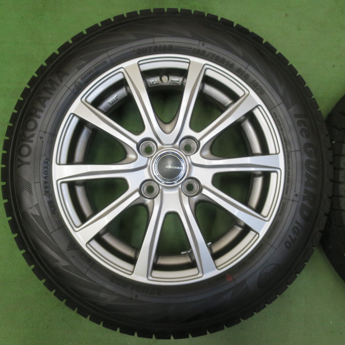 超バリ溝!22年!キレイ!ほぼ10分★スタッドレス 165/70R14 ヨコハマ アイスガード iG70 MiLLOUS ミルアス 14インチ PCD100/4H★5080605イス