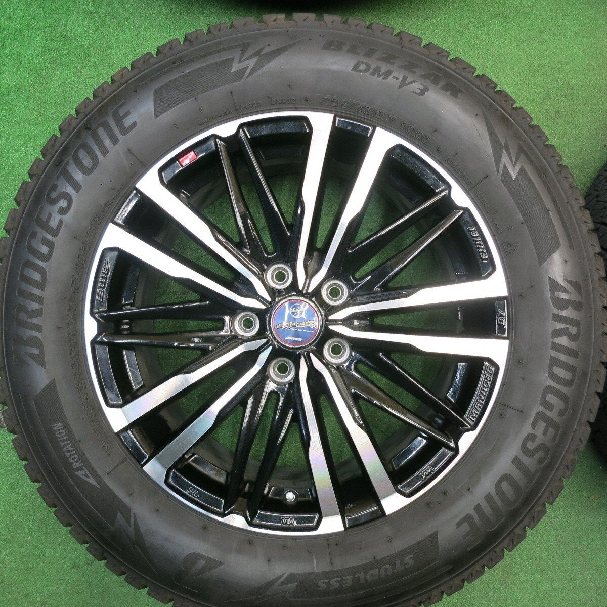 バリ溝!22年!キレイ!8.5分★スタッドレス 225/65R17 ブリヂストン ブリザック DM-V3 SMACK ENKEI AME スマック エンケイ 17インチ PCD114.3/5H★5040501TNス