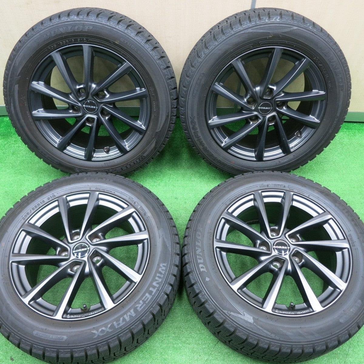 バリ溝 21年 キレイ 9.5分★ワーゲン等 BORBET タイプV 205/55R16 スタッドレス ダンロップ WM02 PCD112/5H★4102802NJス