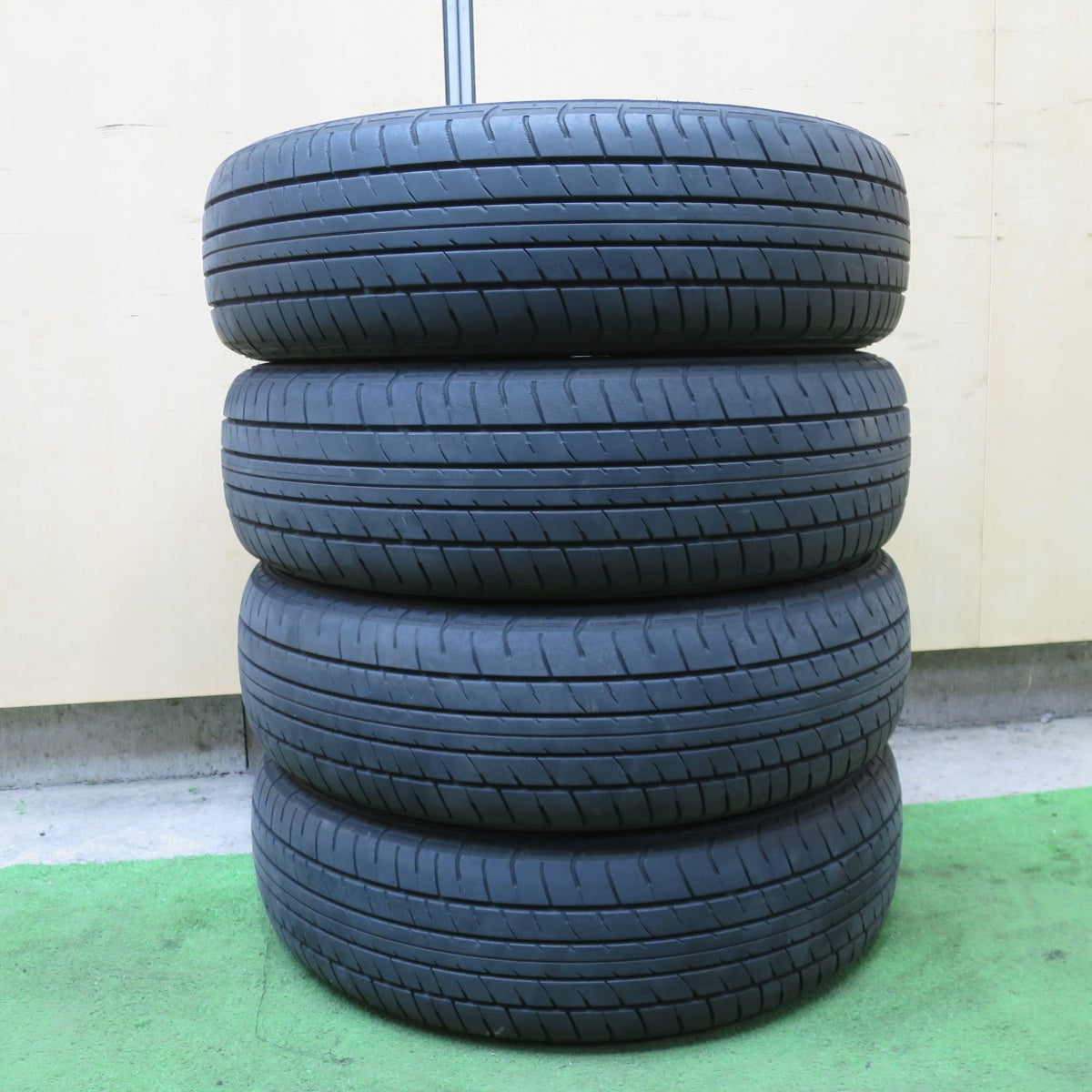 キレイ★スズキ DA17W エブリイ ワゴン 純正 165/60R14 ダンロップ SP SPORT 230 14インチ PCD100/4H★6052004NGノ