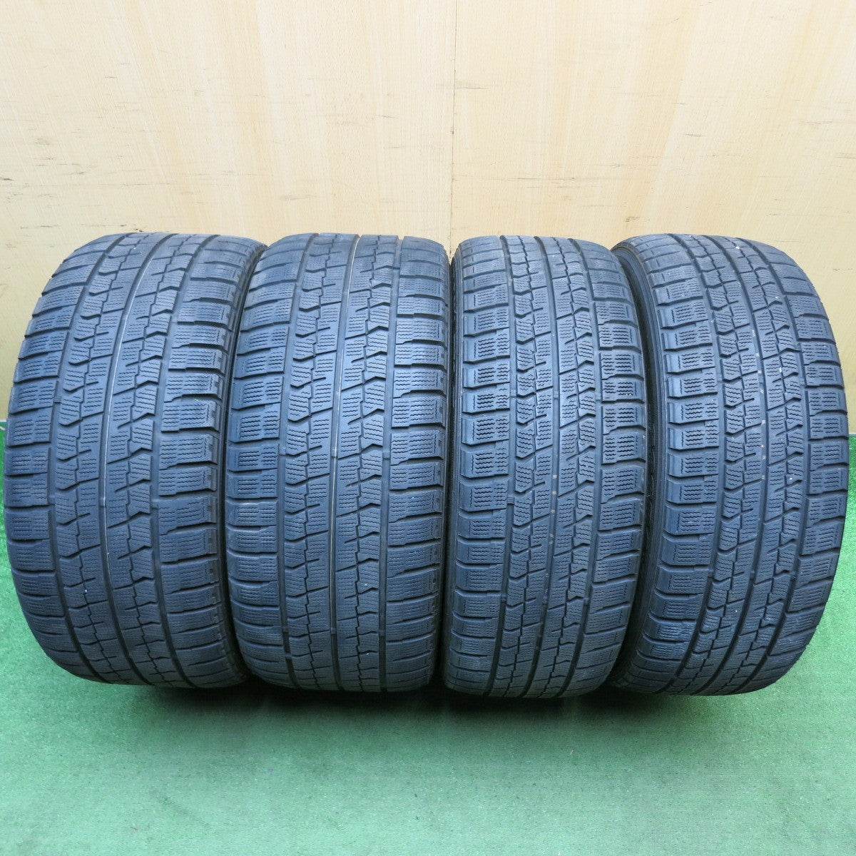 センサー付き★レクサス GS Fスポーツ 純正 235/40R19 265/35R19 スタッドレス グッドイヤー アイスナビ ZEA2 19インチ PCD114.3/5H★6050304HAス