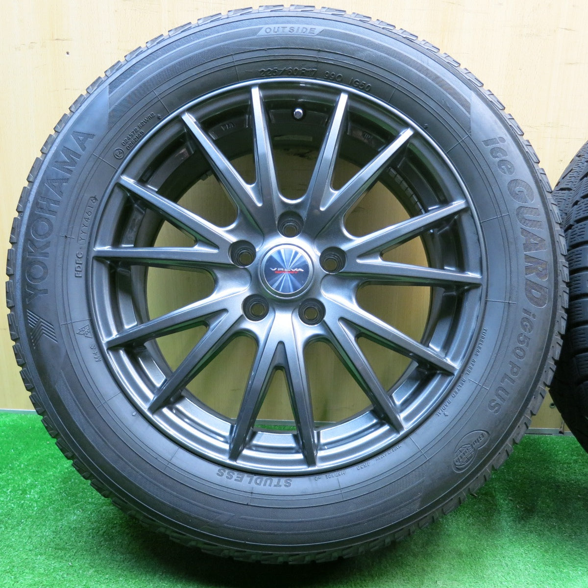 バリ溝!キレイ!8.5分★スタッドレス 225/60R17 ヨコハマ アイスガード iG50 プラス VELVA SPORT ヴェルヴァ スポーツ 17インチ PCD114.3/5H★5042201NJス