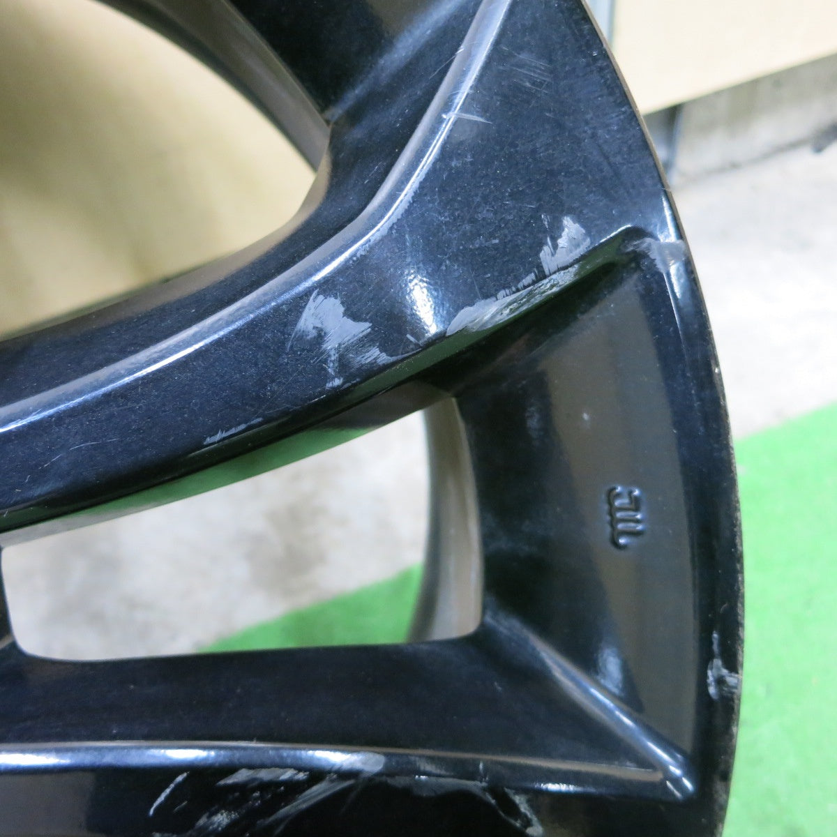 1本価格★日産 ジューク 純正 ホイール 17インチ 17×7J JUKE PCD114.3/5H★5041502ナホ