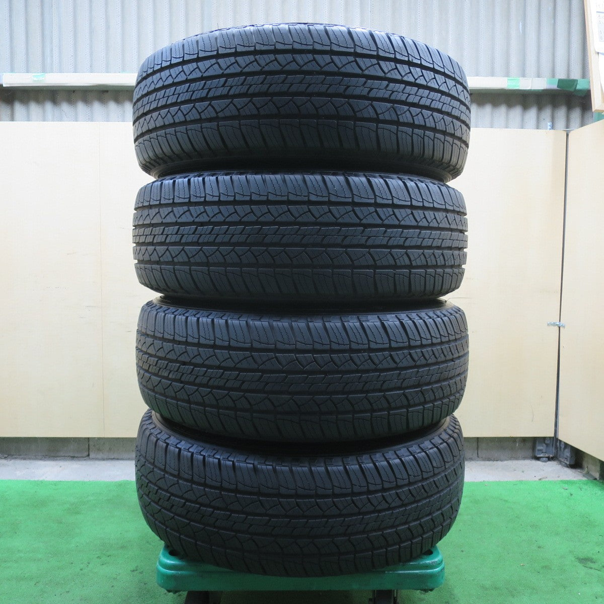 タイヤほぼ未使用!21年!キレイ★トヨタ 150系 ランクル プラド 純正 265/65R17 ミシュラン LATITUDE TOUR 17インチ PCD139.7/6H★5061103イノ