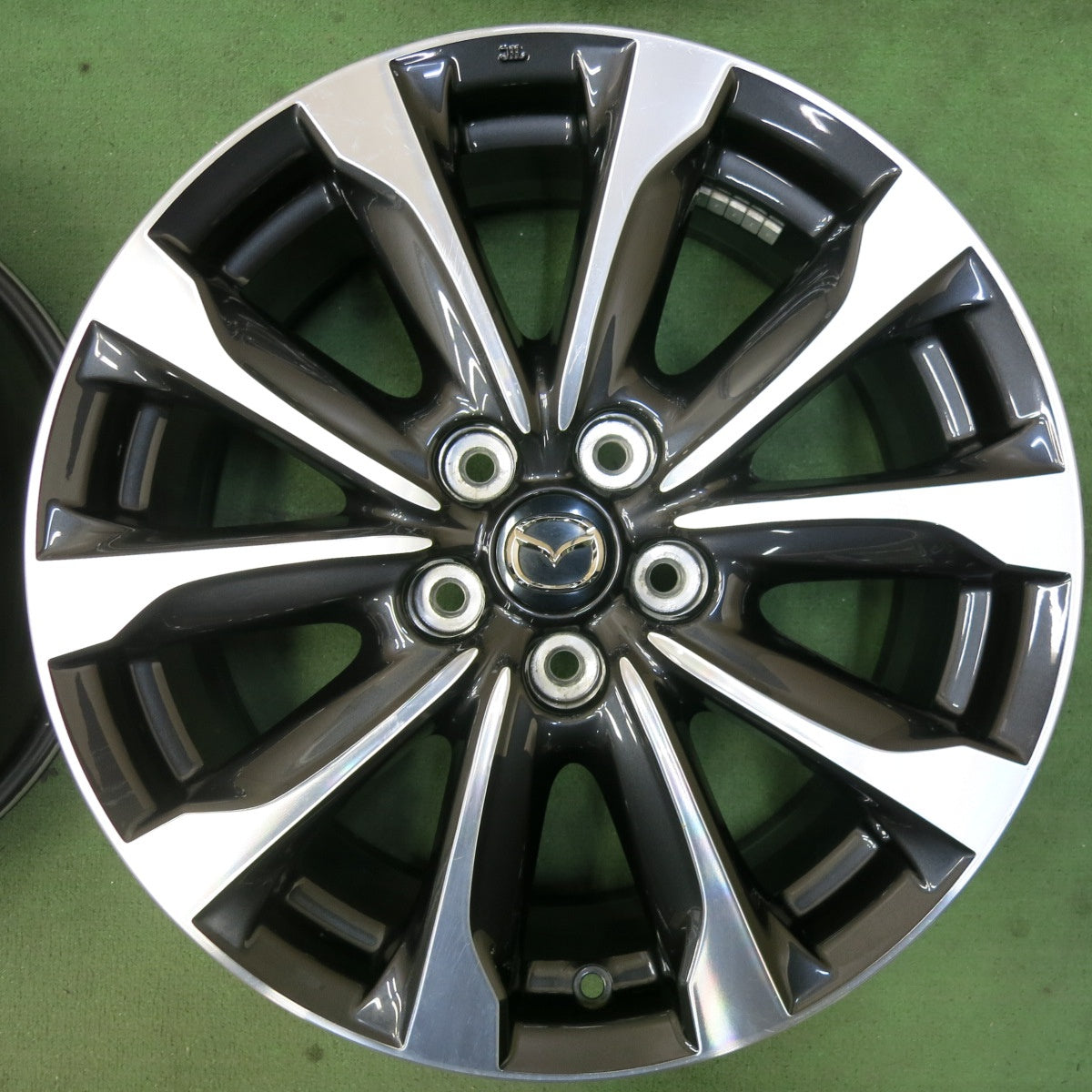 4本価格★マツダ CX-3 純正 ホイール 18インチ 18×7J CX3 PCD114.3/5H★5070414SYホ
