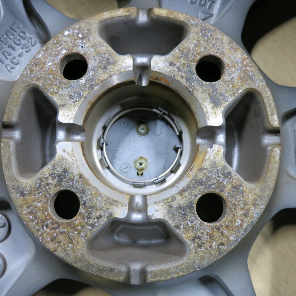 4本価格★日産 E12 ノート ニスモ 純正 ホイール 16インチ NOTE NISMO 16×6.5J PCD100/4H★5042304SYホ