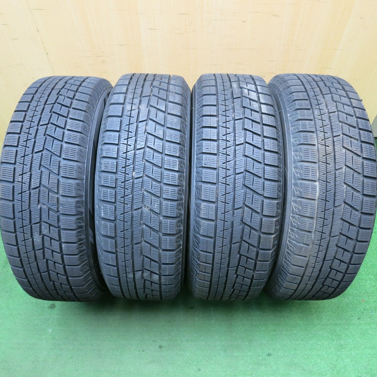 超バリ溝!キレイ!ほぼ10分★スタッドレス 215/60R17 ヨコハマ アイスガード iG60 MANARAY SPORT マナレイ スポーツ 17インチ PCD114.3/5H★5051109HAス