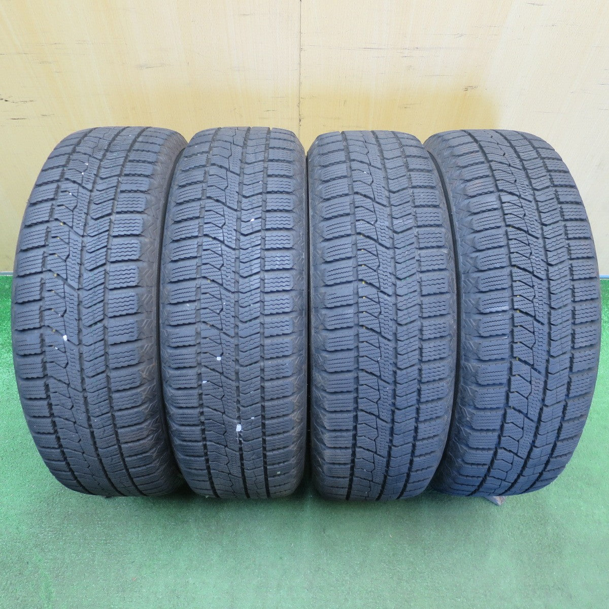 バリ溝!23年!9分★スタッドレス 185/60R15 トーヨー オブザーブ GIZ2 JOKER ジョーカー 15インチ PCD100/4H★6051005NJス