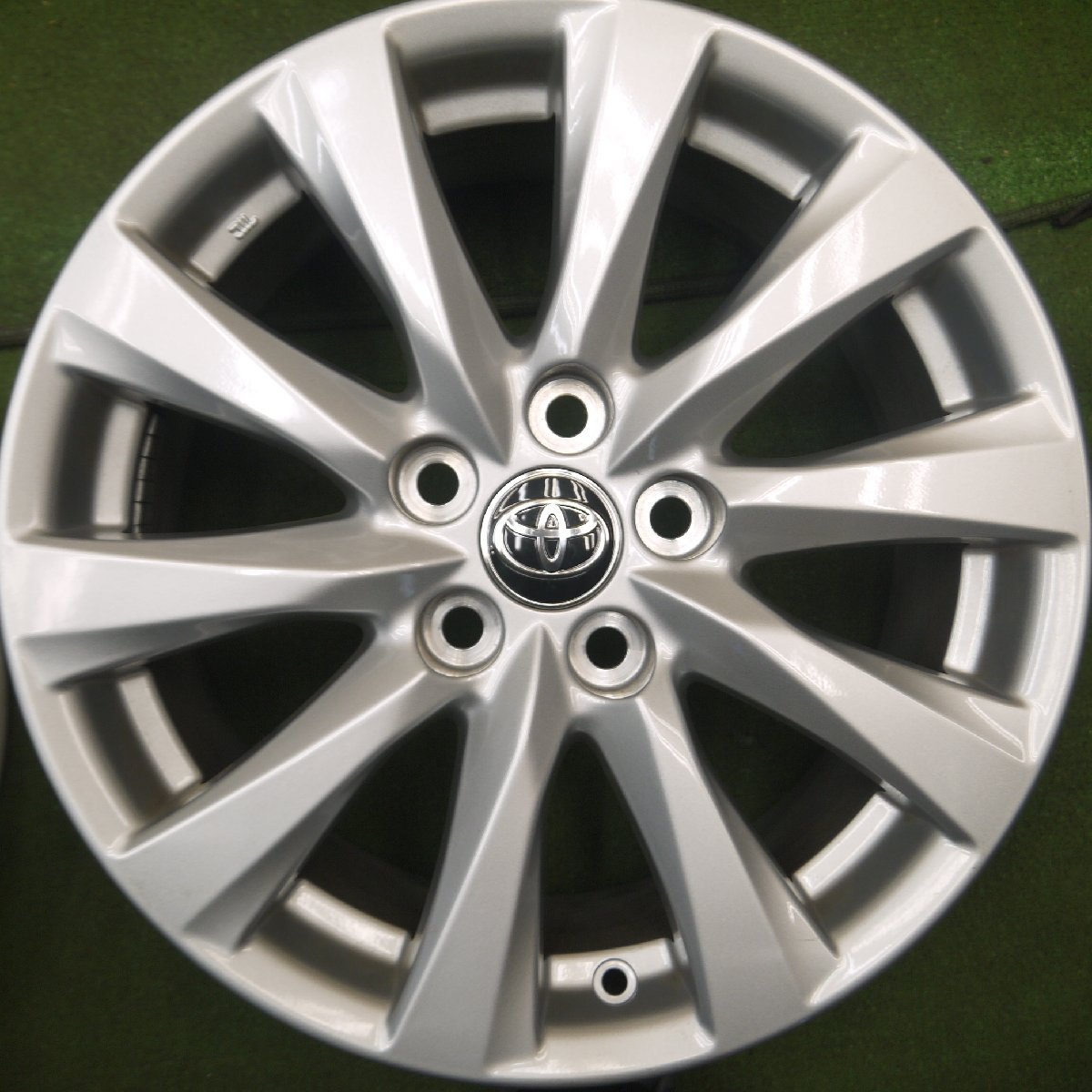 新車外し★トヨタ 70系 カムリ 純正 ホイール 17インチ 17×7.5J PCD114.3/5H★3100605Hホ