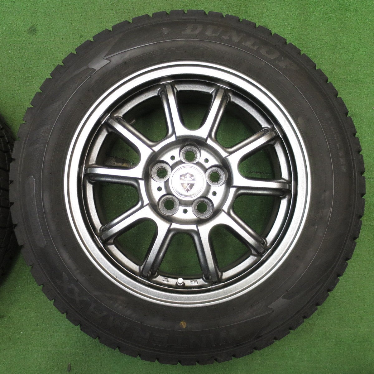 バリ溝!21年!キレイ!9.5分以上★プリウス 等 195/65R15 スタッドレス ダンロップ ウインターマックス WM02 ESTROSA エステローザ 15インチ PCD100/5H★5052504NJス