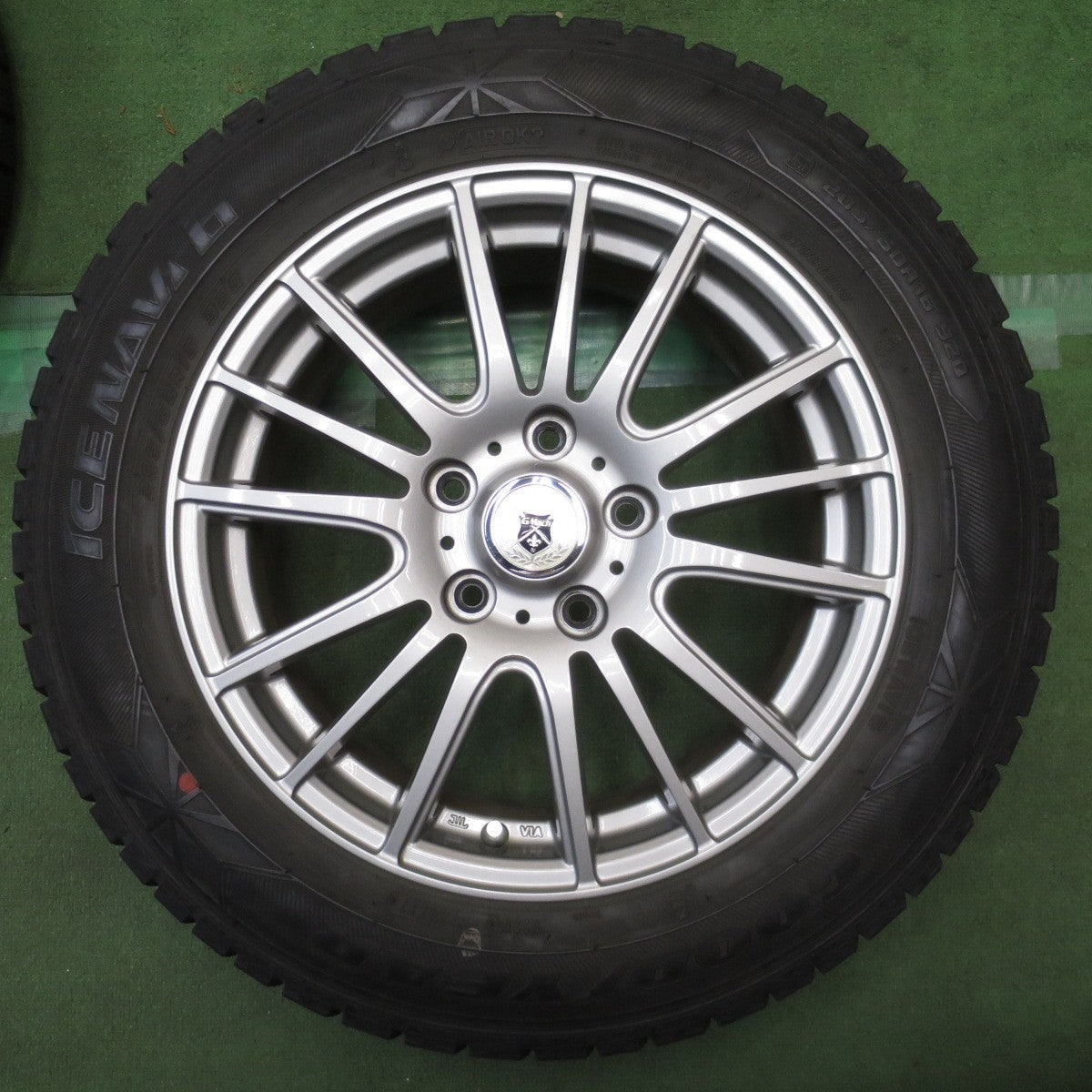 バリ溝!キレイ!9分◎スタッドレス 205/60R16 グッドイヤー アイスナビ6 GMach 社外 アルミ 16インチ PCD114.3/5H◎6101201NJス