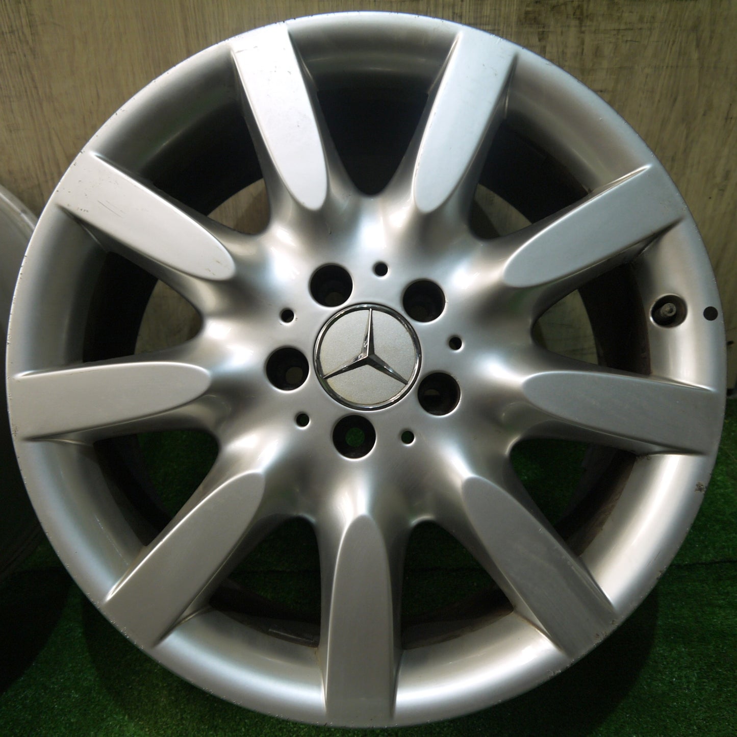 4本価格★ベンツ Sクラス W221 純正 ホイール 18インチ 18×8.5J PCD112/5H★5060701KKホ