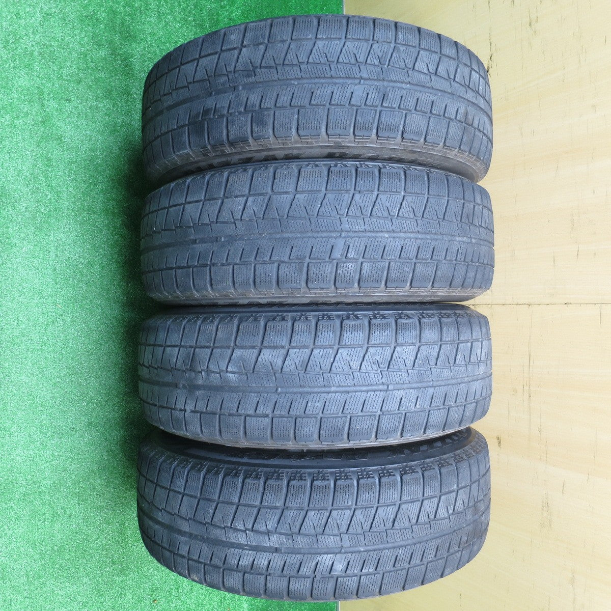 キレイ★トヨタ 20系 アルファード ヴェルファイア 純正 215/65R16 スタッドレス ブリヂストン ブリザック REVO GZ 16インチ PCD114.3/5H★5101604NJス