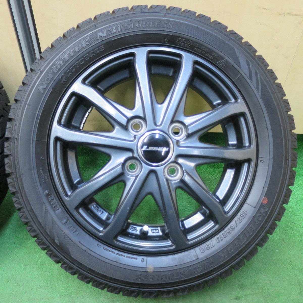 バリ溝!21年!ほぼ10分★スタッドレス 155/65R13 オートバックス ノーストレック N3i LEBEN レーベン 13インチ PCD100/4H★5030608イス