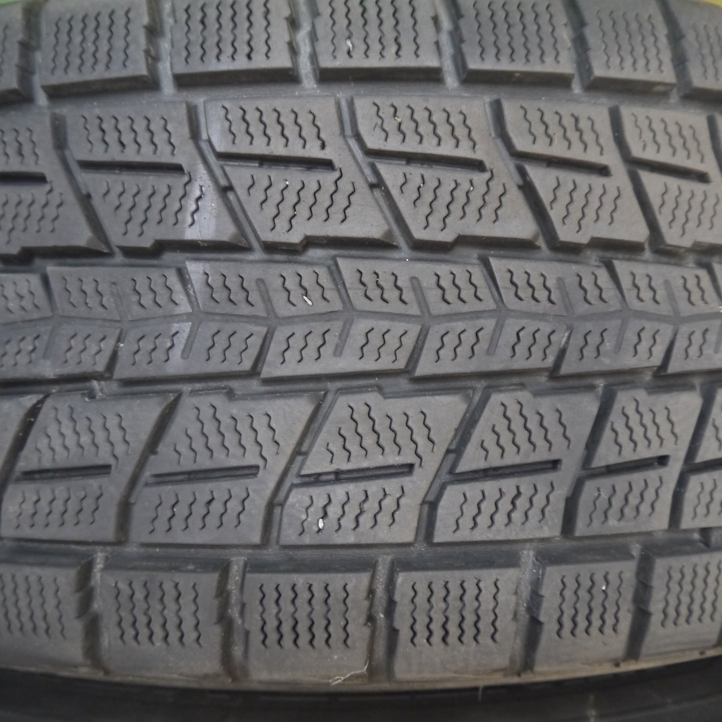 バリ溝!キレイ!9.5分★レクサス 等 235/60R18 スタッドレス ダンロップ ウインターマックス SJ8 Lehrmeister L-F LOUNGE レアマイスター LF ラウンジ 18インチ PCD114.3/5H★5091604Hス