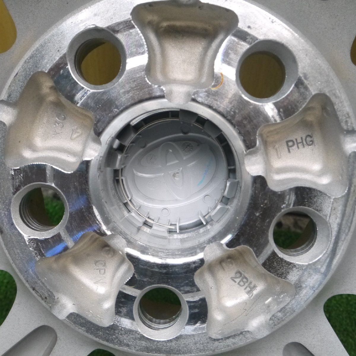 新車外し★トヨタ 70系 カムリ 純正 ホイール 17インチ 17×7.5J PCD114.3/5H★3100605Hホ