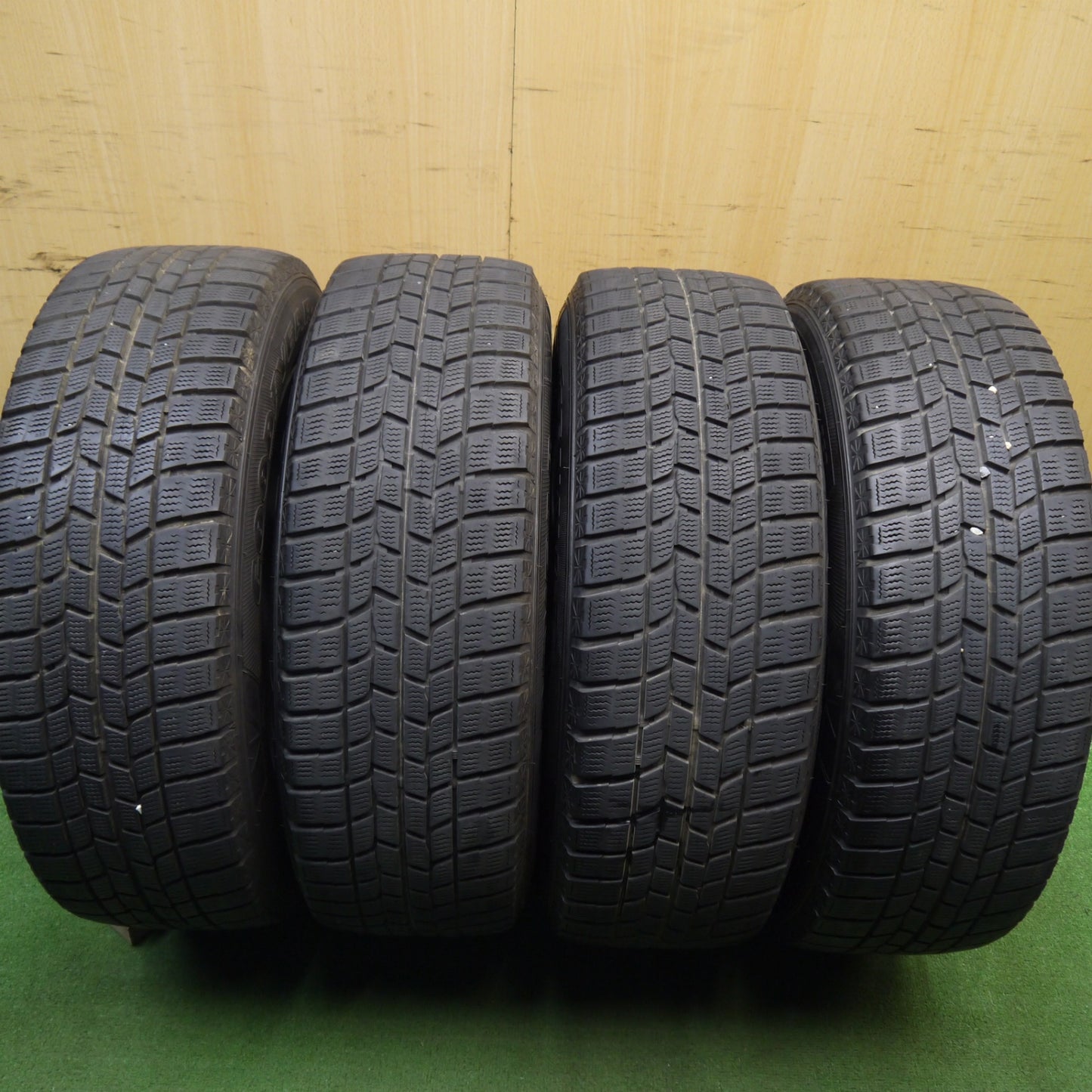 キレイ★スタッドレス 215/60R17 グッドイヤー アイスナビ6 MANARAY SPORT マナレイスポーツ 17インチ PCD114.3/5H★5041403Hス