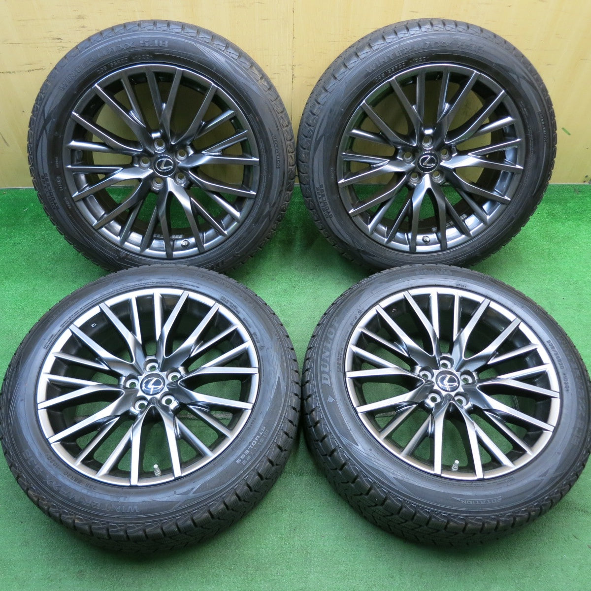 センサー付!バリ溝!キレイ!9.5分★レクサス RX Fスポーツ 純正 235/55R20 スタッドレス ダンロップ ウインターマックス SJ8 20インチ PCD114.3/5H★5060601AKス