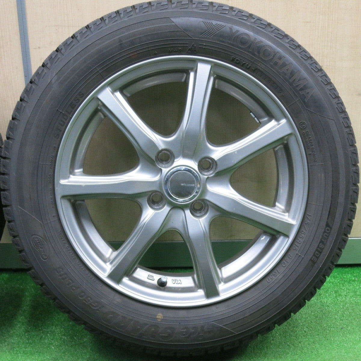 バリ溝!8.5分★スタッドレス 175/65R15 ヨコハマ アイスガード iG50 プラス MiLLOUS ミルアス 15インチ PCD100/4H★4122402NJス