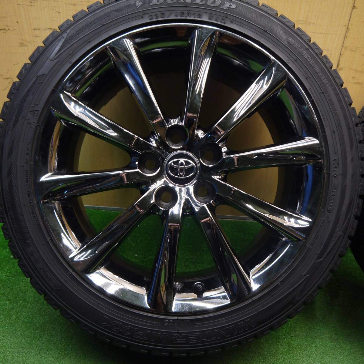 バリ溝!9.5分★トヨタ 130系 マークX RDS 純正 235/45R18 スタッドレス ダンロップ ウインターマックス WM02 18インチ PCD114.3/5H★5031202Hス